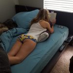 gamer-girl-nice-booty-in-panties
