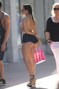 juicy-ass-in-short-shorts