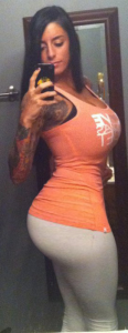 thick-ass-pawg-selfie-tight-yoga-pants