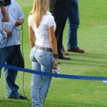 tight-jeans